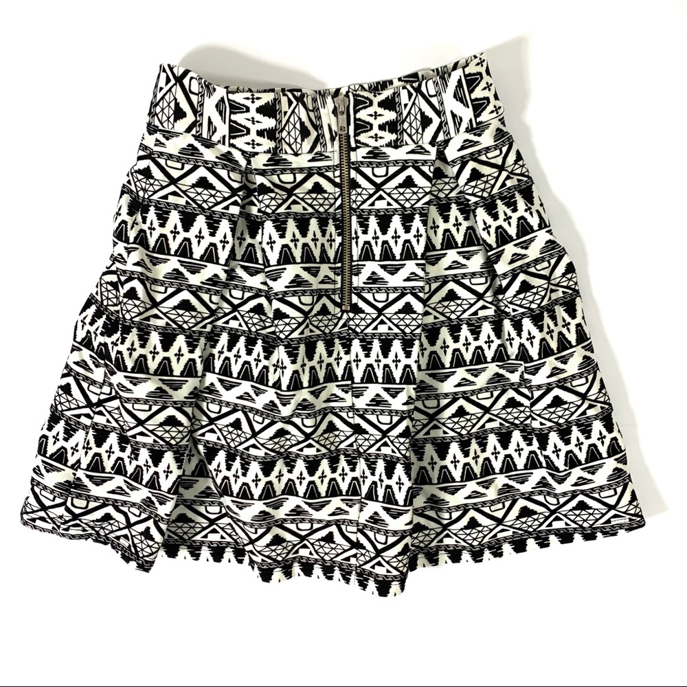 Forever 21 Mini Circle Skirt Tribal Pattern XS - Picture 2 of 4